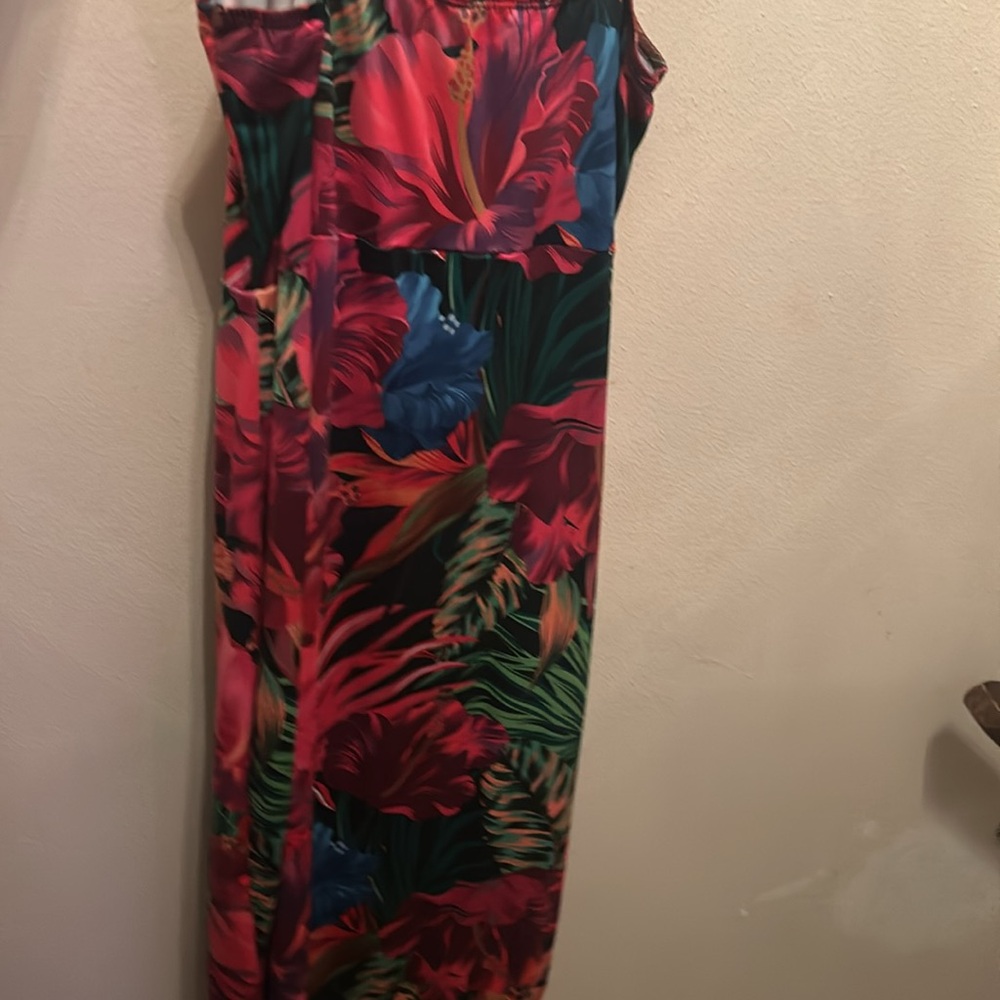 Women’s tropical dress